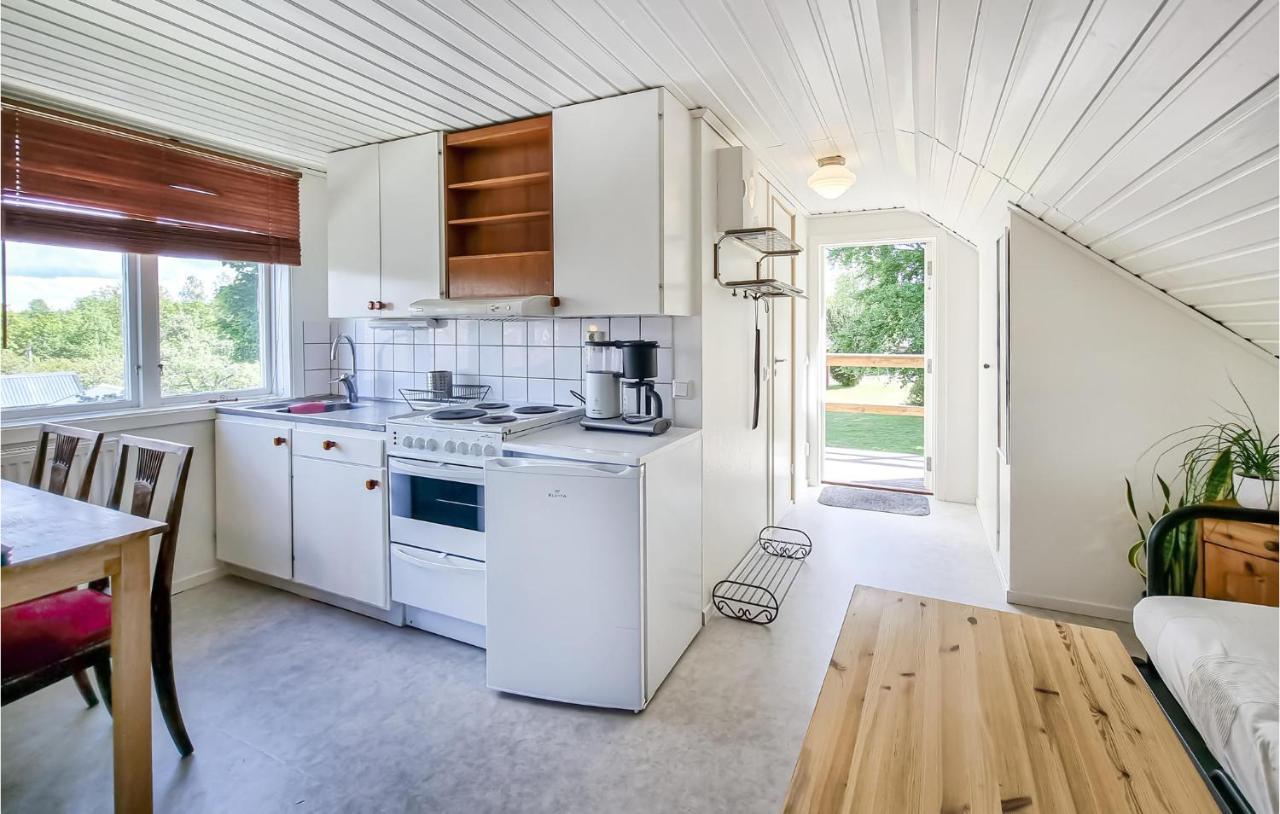 Nice apartment in Gullspång with WiFi&1 Bedrooms Exteriör bild