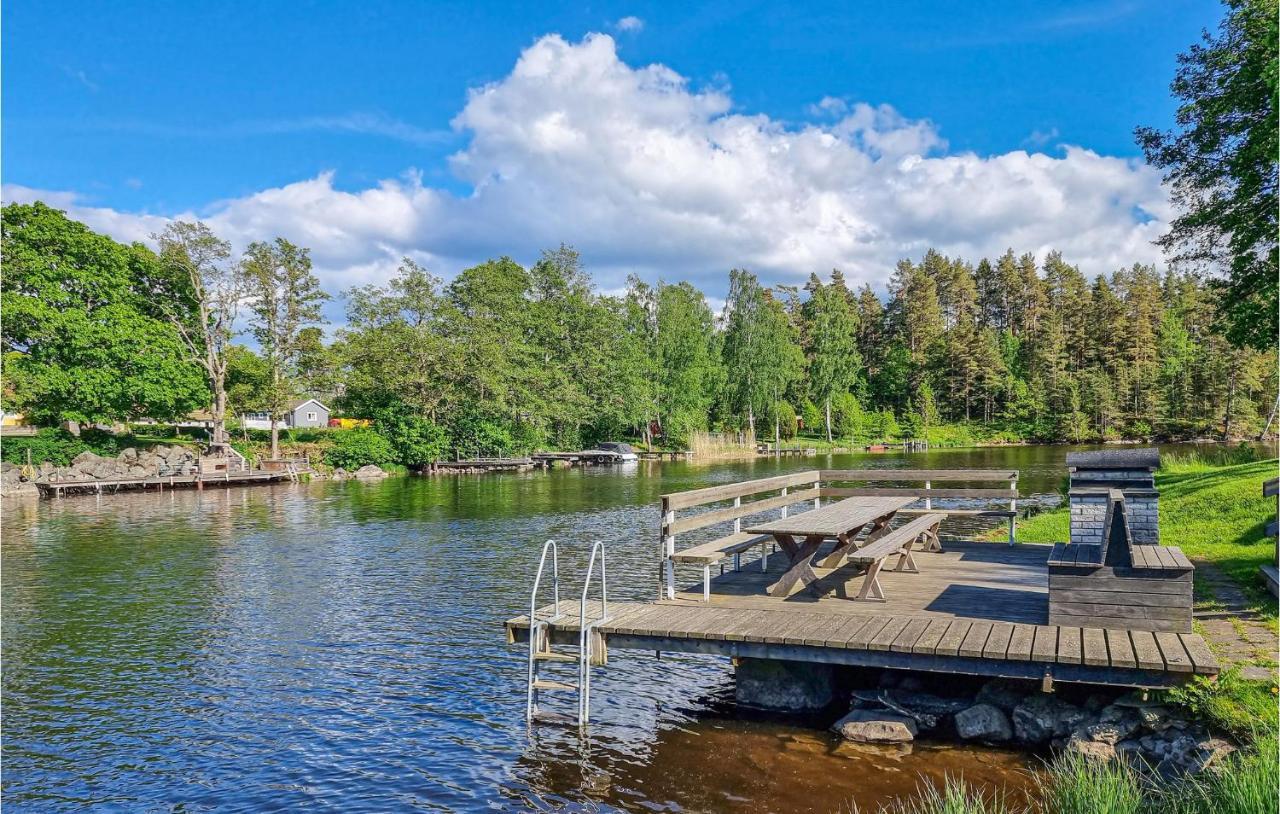 Nice apartment in Gullspång with WiFi&1 Bedrooms Exteriör bild